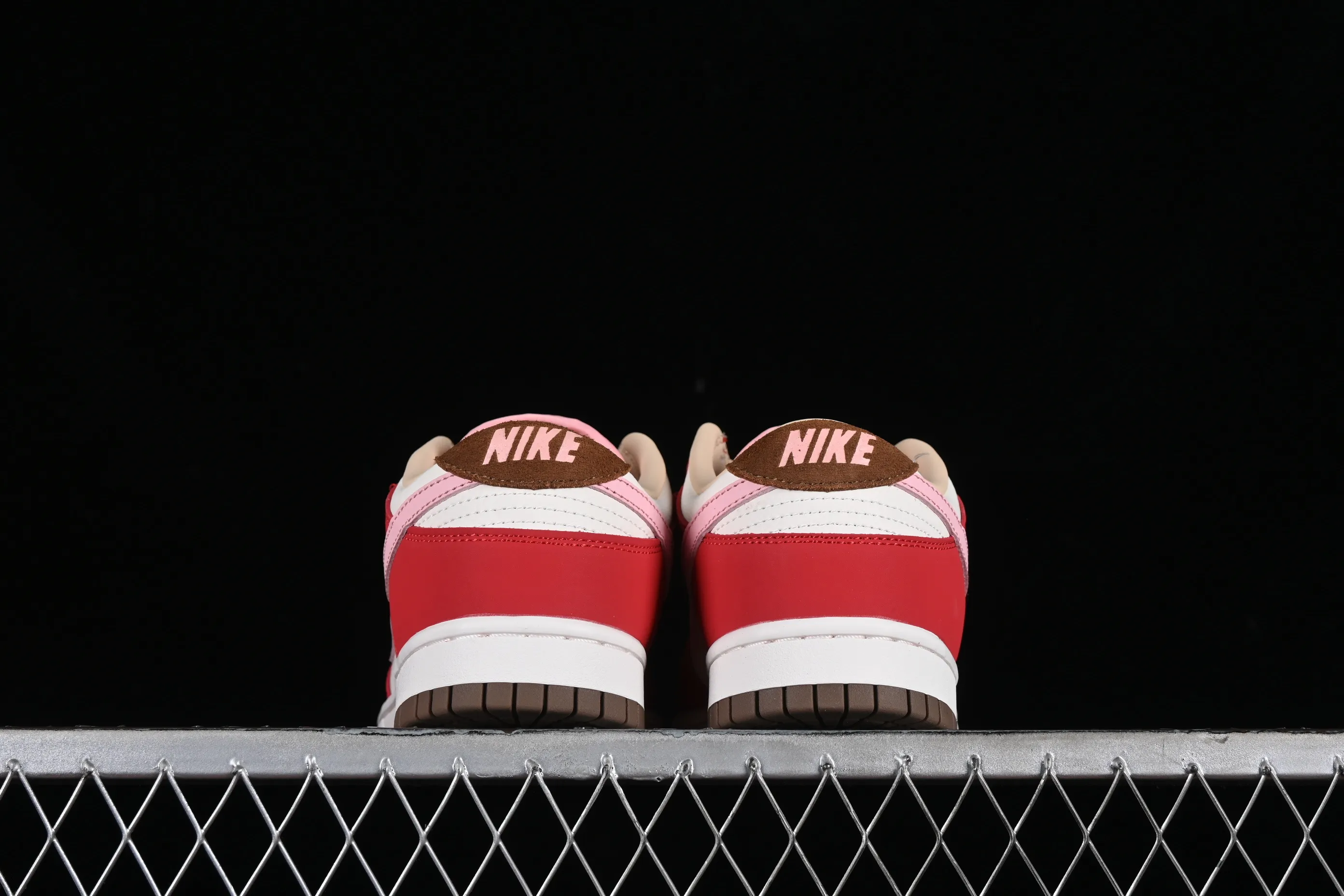 All categories Nk SB Dunk series Nk SB Dunk Low low-top sneakers Nk Dunk Low Bacon color SB low-top casual sneakers FB7910-600